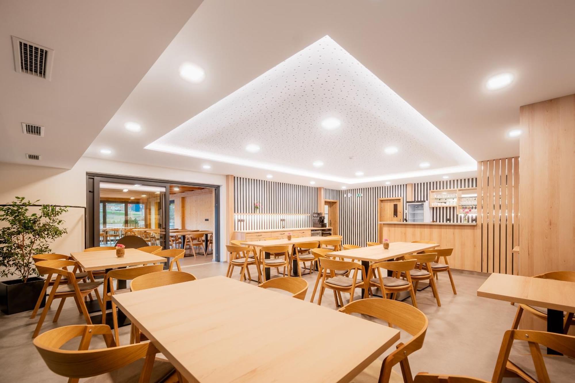 Mlynicka Zahrada Hotel Červená Voda Buitenkant foto